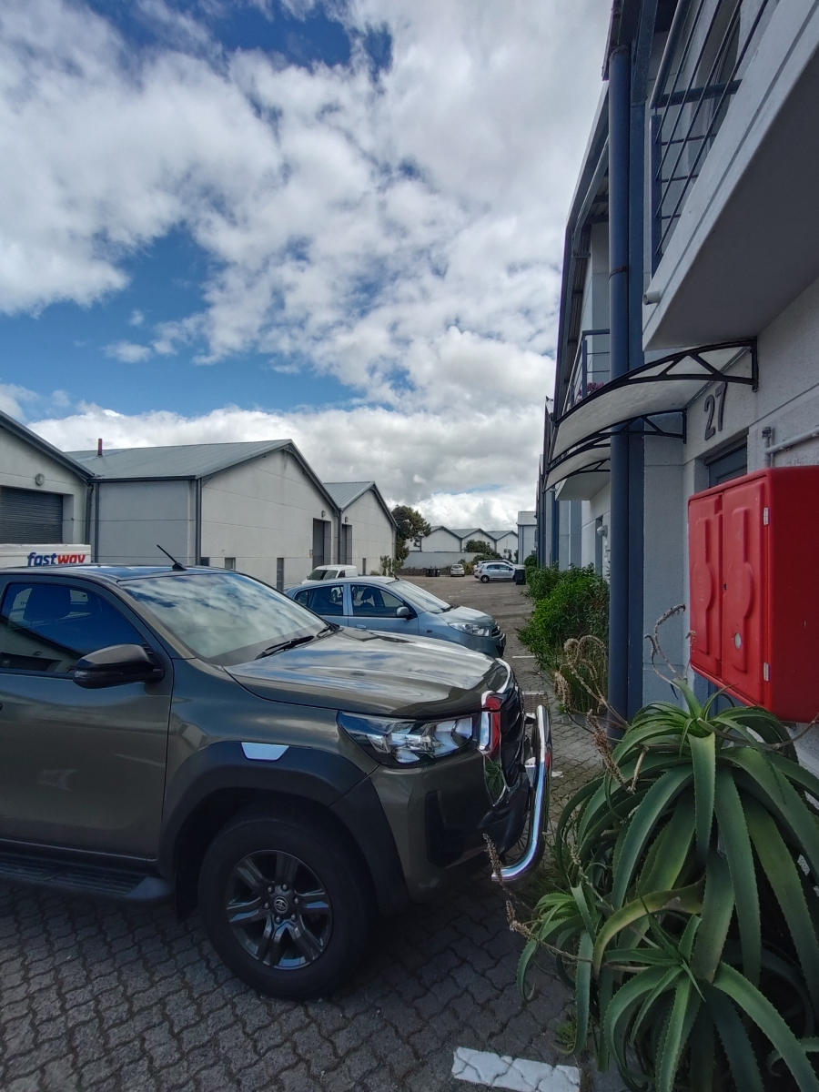 To Let commercial Property for Rent in Muizenberg Western Cape